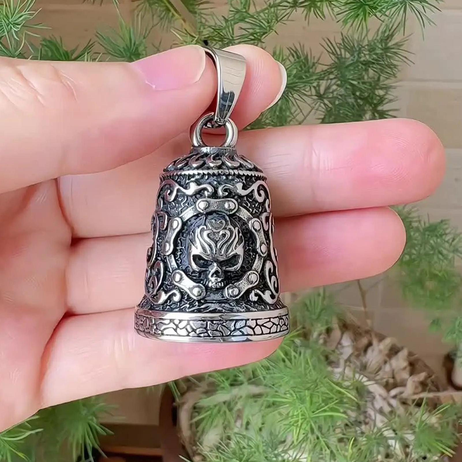 Breloque cloche tête de mort p - Motorcycle Chain avis et prix
